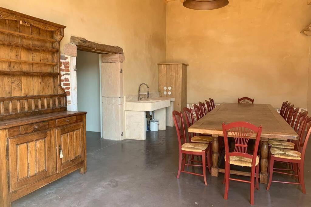 Villa Ancien Haras refait à neuf à 3 km de Vonnas Esterno foto